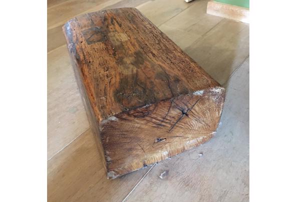 Drie eikenhouten blokken antiek hout - houtblok-5