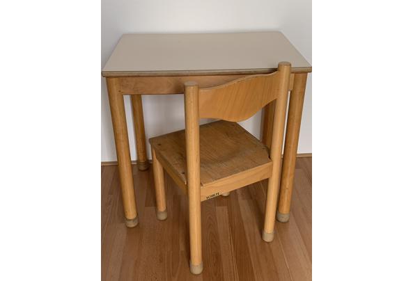 Tafel en stoeltje  - 71D9EA07-978E-4931-ADD8-7B51588B773D