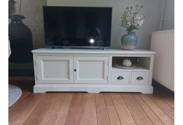 Tv meubel laag dressoir - 20240902_170040