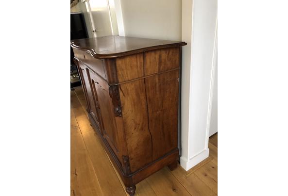 Antiek kastje - B6174C6A-F8AB-49D3-A6C3-9AF367366334