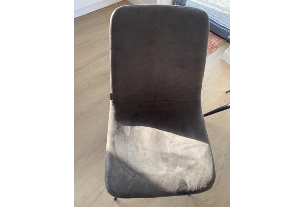 Eettafel en 4 eettafel stoelen - IMG_0552