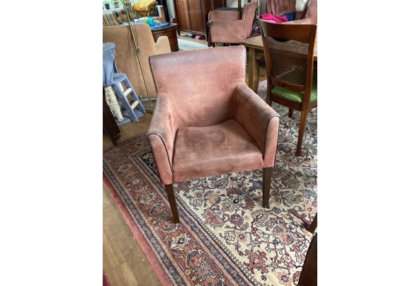 Zes  eettafelstoelen en een grote tafel, 100 x 220 - image_638844538284114330