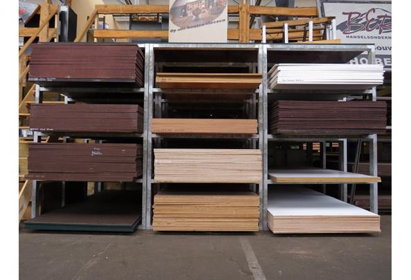 Aanbieding betonplexplaten, meranti en spaanplaten - 5-3_638410874925287295 Aanbieding betonplexplaten, meranti en spaanplaten - 5-3_638410874925287295