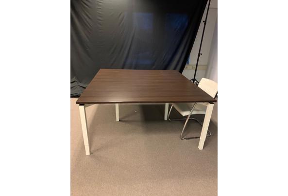 Vierkante bureautafel 160x160cm - IMG_6081
