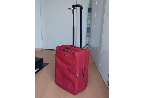 Rode samsonite koffer stof - 20260810_095454