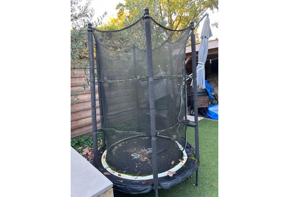 Trampoline klein - BBBE5670-9DDA-4922-9A88-B45FA47F9653