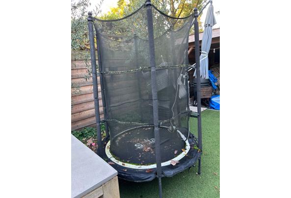 Trampoline klein - DF1EFB92-E556-4076-9429-701437F77F86