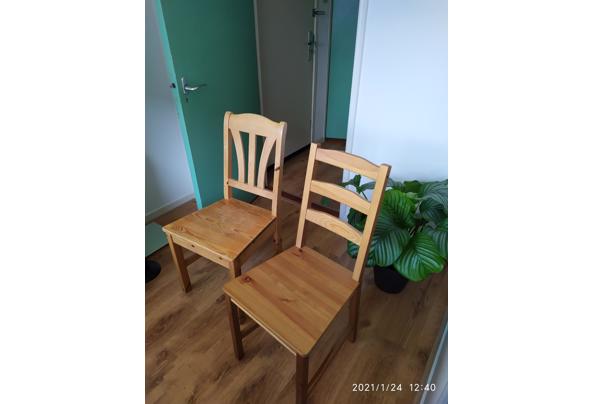 Zevental stoelen van verschillende kwaliteit - IMG_20210124_124025