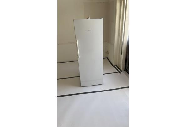 Siemens koelkast nog in zeer goede staat.  Ca 5 jaar oud. - IMG-20260419-WA0000