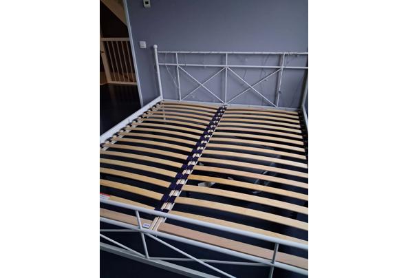 2-persoons bed met lattenbodems - WhatsApp-Image-2026-10-01-at-08-25-38