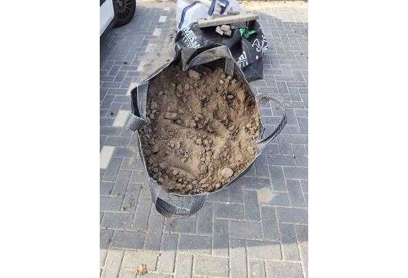 1 big bag  - WhatsApp-Image-2025-09-29-at-1-01-58-PM-(1)