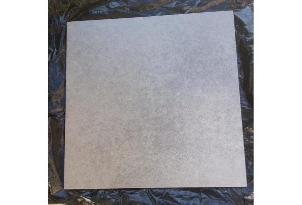 6  vloertegels  60x60 cm dik 1 cm zie foto - A4853AF1-19ED-42D7-AE68-A012DFD73CFB