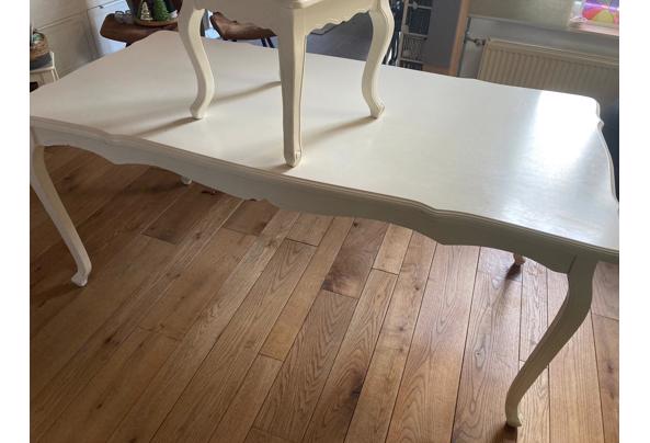 Witte eettafel met bijzettafel  - 9c159114-f980-4a1d-8217-806900797070