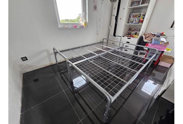 Bed met onderschuifbed - IMG-20240727-WA0002