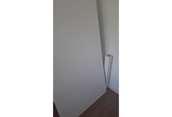 Glanzend witte rechthoekige eettafel - 20260912_114249