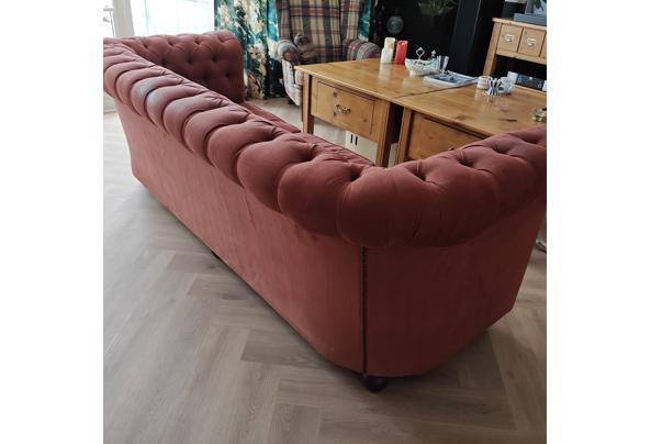 3 zits bank Chesterfield alcantara rood - IMG20250702143812