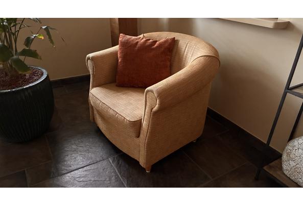 Mooie, recent nieuw gestoffeerde fauteuil. - IMG_6637