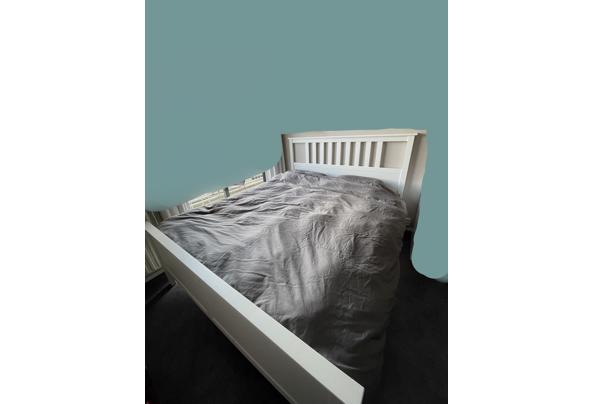 Hemnes bed Ikea 160x200 inclusief bedbodems - A0C721BB-C72E-4D12-B392-0D3704E3BE7E
