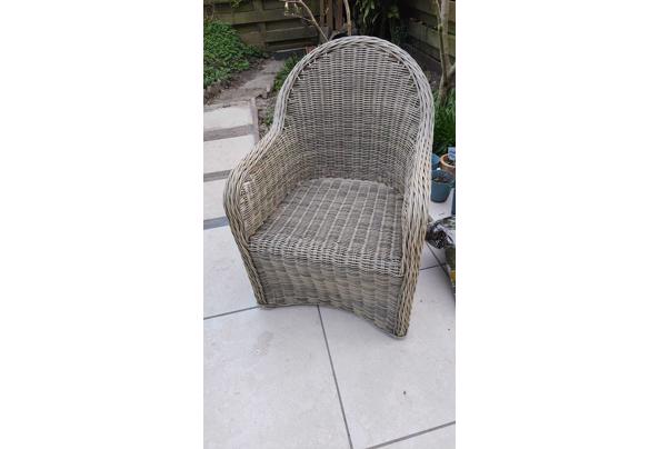 2 fauteuils - IMG-20260324-WA0001