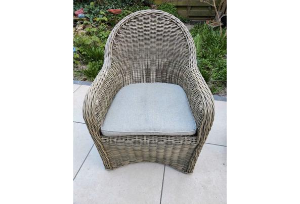 2 fauteuils - IMG-20260324-WA0002