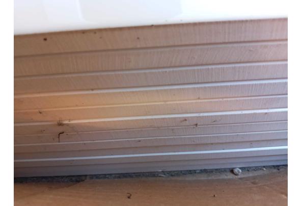 Wandtegels badkamer Wit hoogglans 1 m2 (12st 20x50cm) - Badkamertegels-zijkant-WhatsApp-Image-2022-06-23-at-9-47-25-PM_637978398400749508