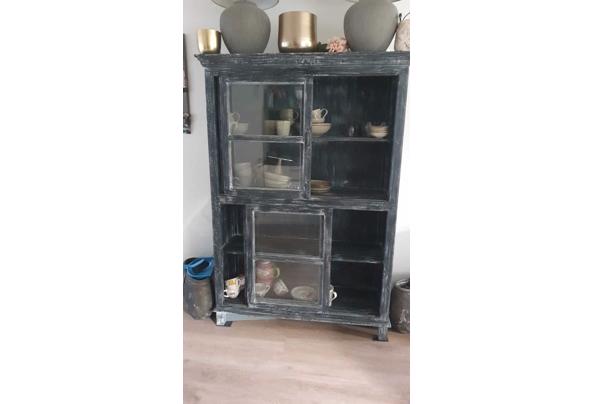 VITRINE KAST - VITRINE-KAST