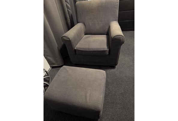 Gratis af te halen: fauteuil met voetenbankje  - IMG_9186