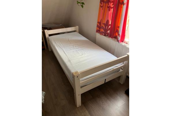 Eenpersoonsbed - 4bfed3f4-5f52-4c66-b95a-71bdc7fb721b