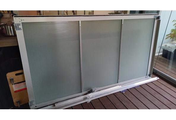 Schuifdeurset Ikea Pax Lyngdal, aluminium met matglas - 20220127_114504
