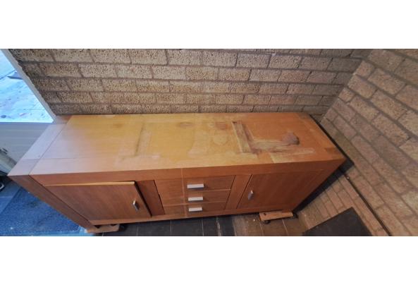 Gratis, dressoir met waterschade  - 20241214_114658