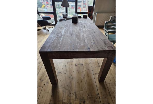 Tafel en vintage bureau  - 20250324_092125