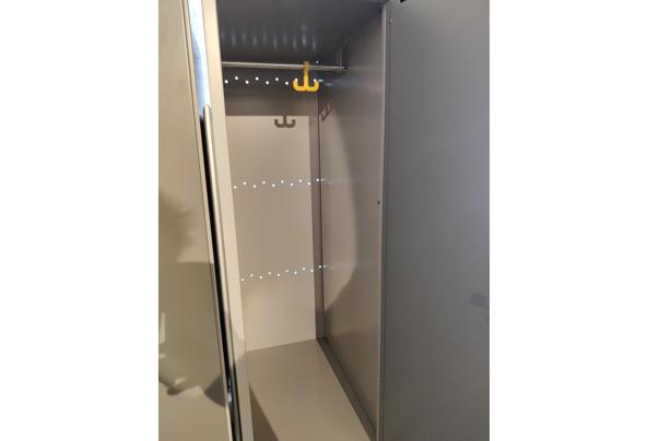 2 kasten van 4 Lockers. - IMG_20230824_184419