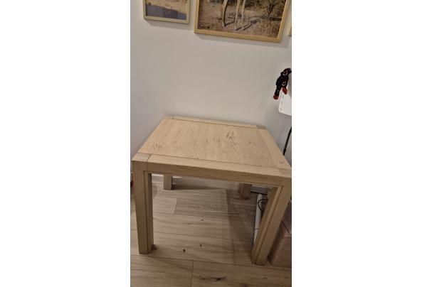 Tafel met stoelen - 20260319_204652