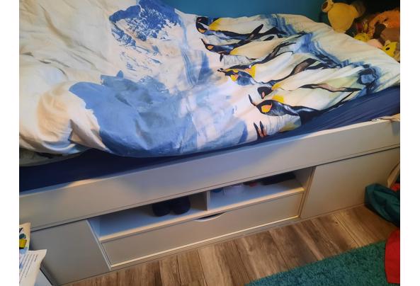 Halfhoog 1-persoonbed, 2x - 20231117_081224