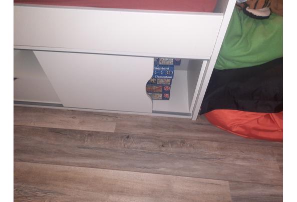 Halfhoog 1-persoonbed, 2x - 20231117_092332