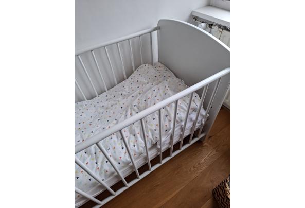 Wit kinderspijlenbedje 120cm - 20250713_170806