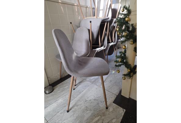 8 eetkamerstoelen - 20251213_114828