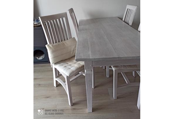 Eethoek en 4 stoelen, whitewashed.  - IMG_20240517_104208