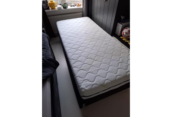 Onderstel boxspring met los matras - 20260223_165925