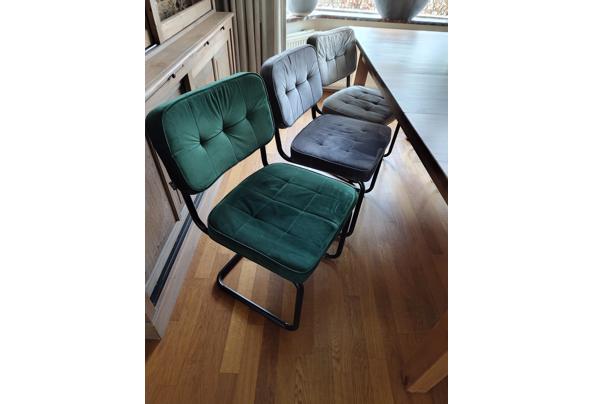 Eetthoek met grote Ikea tafel en 6 stoelen. - 3-IMG_20260324_134333165