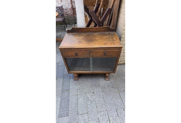 Gangkast. Kleine kast. Kastje. Dressoir. - 20260924_130656