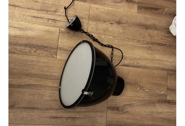 Zwarte lamp voor boven eettafel - IMG_1214