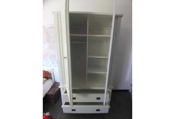 Ruime (kinder)kledingkast - 17467795623501955250271511395716