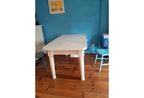 Witte houten tafel/ knutseltafel - image-17-10-2021_12-17-07-44
