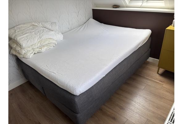 Boxspring 160x200cm met topmatras - IMG_2179