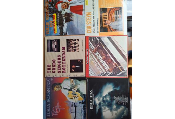 59 LP'S, GRATIS AF TE HALEN - 20260407_143949