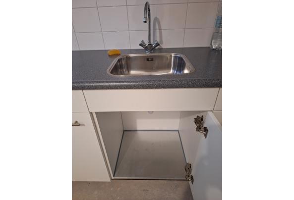 Spiksplinternieuwe keuken, zelf demonteren - 20231228_090352