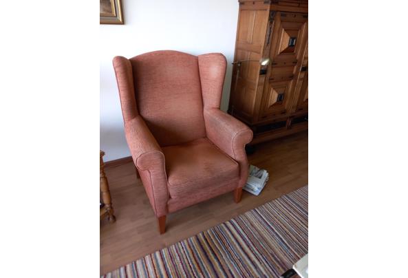 Heel grote oorfauteuil om heerlijk in te zitten - 20250507_114416