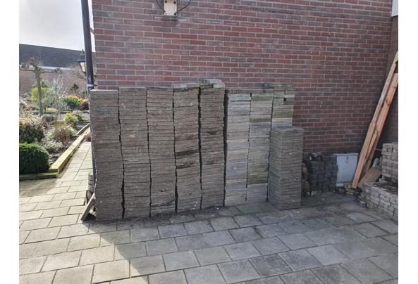 70 m³ 30x30 stoeptegels  - 20220211_120255