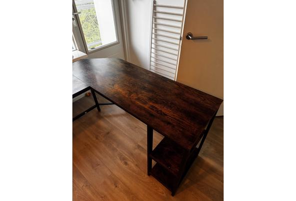 Bureau hout look nog in top staat - IMG_0396